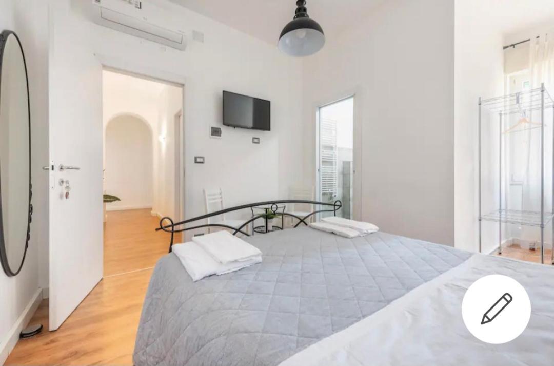 Es - Essential Solution & Emotion Stories Bed & Breakfast Verona Ngoại thất bức ảnh