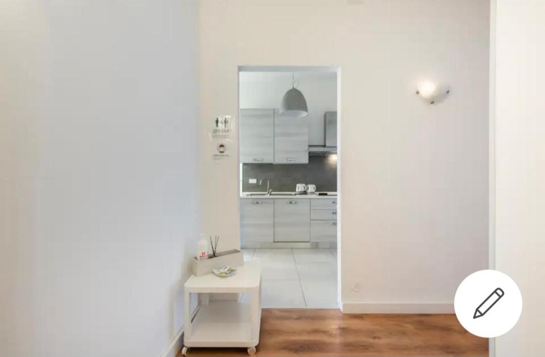 Es - Essential Solution & Emotion Stories Bed & Breakfast Verona Ngoại thất bức ảnh